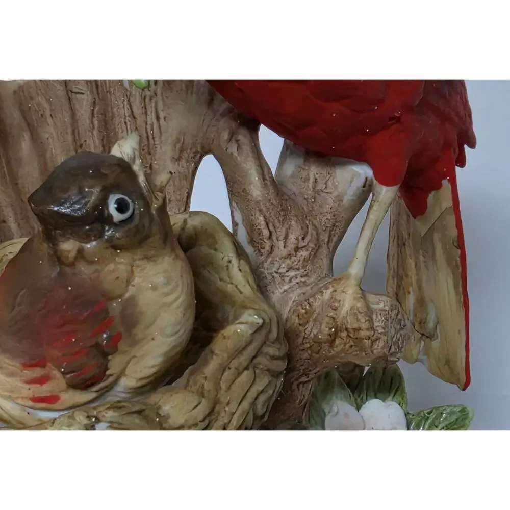 Vintage Gorham Japan Cardinal Feeding Baby Porcelain Music Box Beautiful Works
